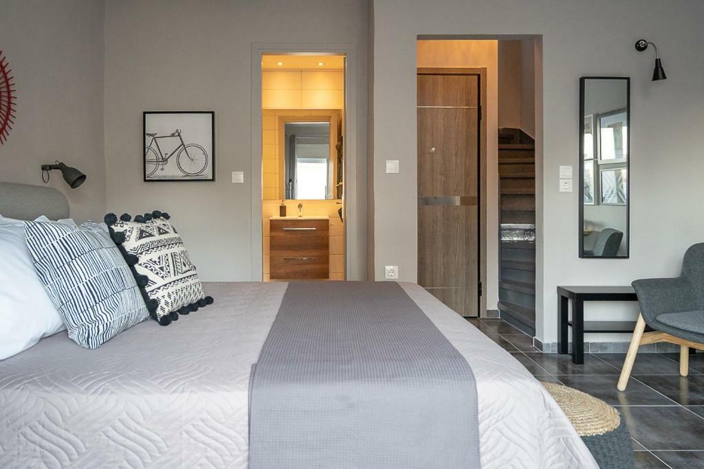 Yasemi Superb Two Floor Apartment Ираклио Екстериор снимка